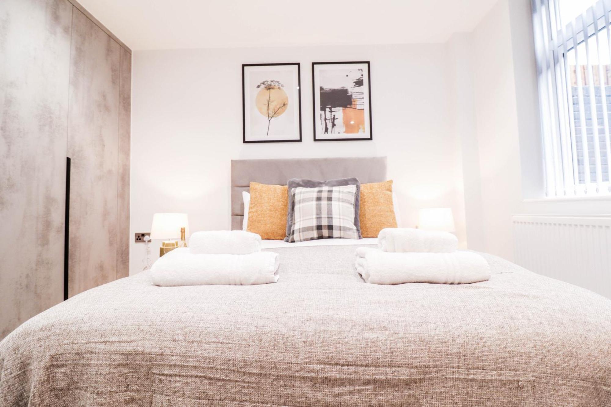 Modern 1-Bed Apartment In Buckinghamshire With Free Wifi, Parking & Garden High Wycombe Exterior foto