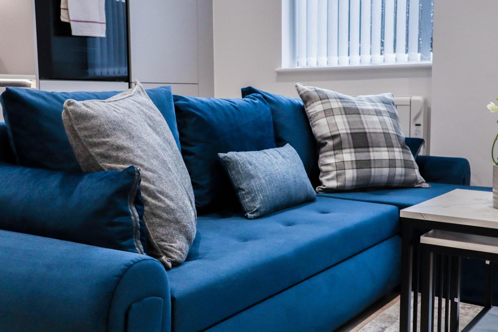 Modern 1-Bed Apartment In Buckinghamshire With Free Wifi, Parking & Garden High Wycombe Exterior foto