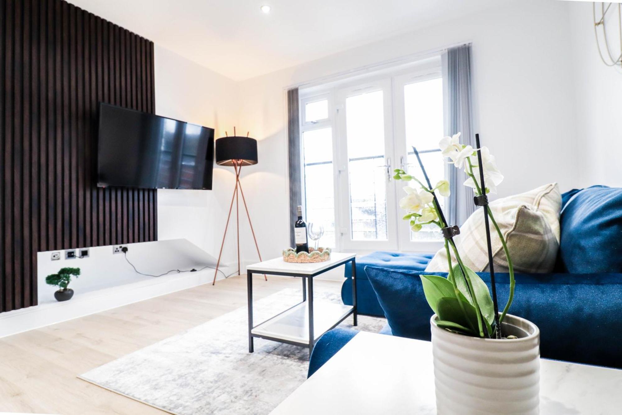 Modern 1-Bed Apartment In Buckinghamshire With Free Wifi, Parking & Garden High Wycombe Exterior foto