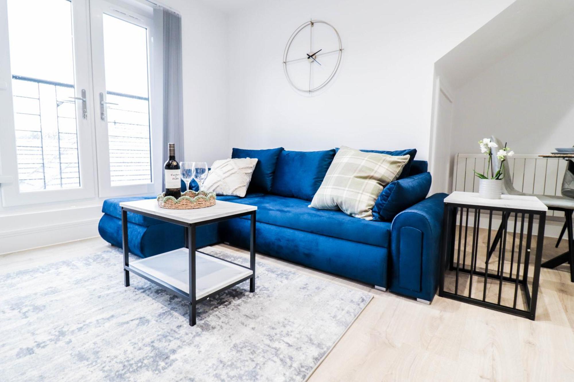 Modern 1-Bed Apartment In Buckinghamshire With Free Wifi, Parking & Garden High Wycombe Exterior foto
